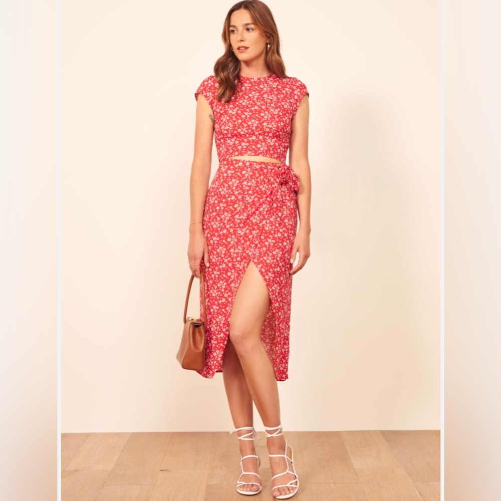 Reformation Alana midi wrap dress- red floral- size 2/ small